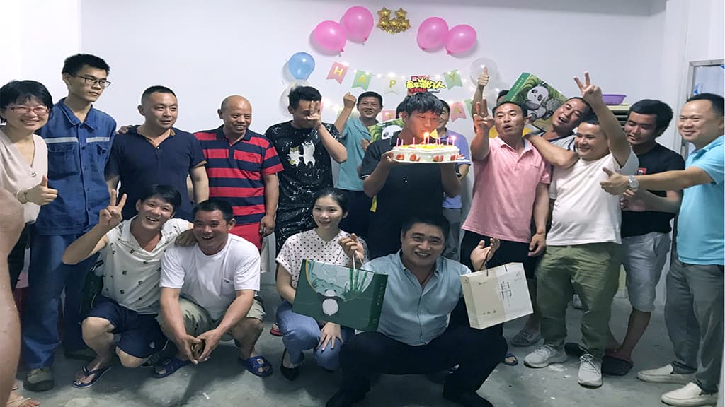 昊阳第三季度员工生日会